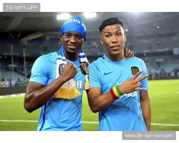 风暴86-83险胜王牌,狄金斯26分7助攻助球队扳平系列赛 风暴86-83险胜王牌,狄金斯26分7助攻助球队扳平系列赛